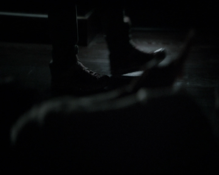 VampireDiariesWorld-dot-nl_6x08FadeIntoYou0087.jpg