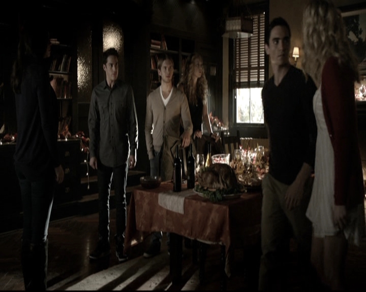 VampireDiariesWorld-dot-nl_6x08FadeIntoYou0857.jpg VampireDiariesWorld-dot-nl_6x08FadeIntoYou0857.jpg
