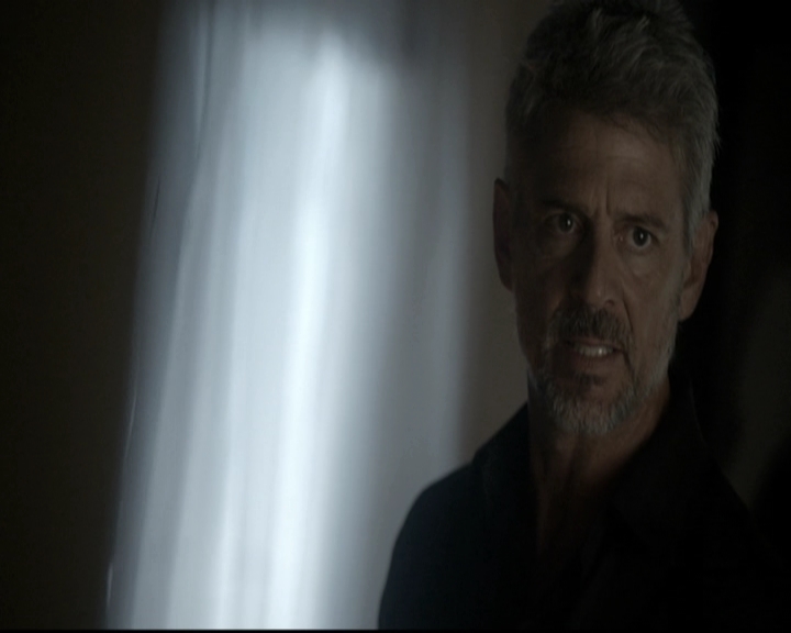 VampireDiariesWorld-dot-nl_6x08FadeIntoYou1179.jpg