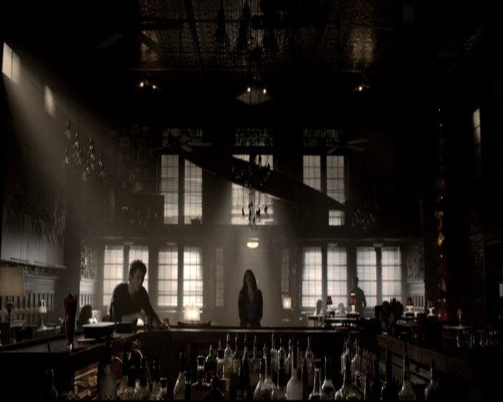 VampireDiariesWorld-dot-nl_6x08FadeIntoYou2077.jpg