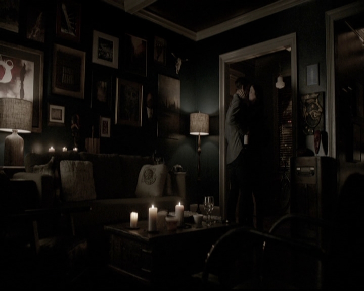 VampireDiariesWorld-dot-nl_6x09IAlone0020.jpg