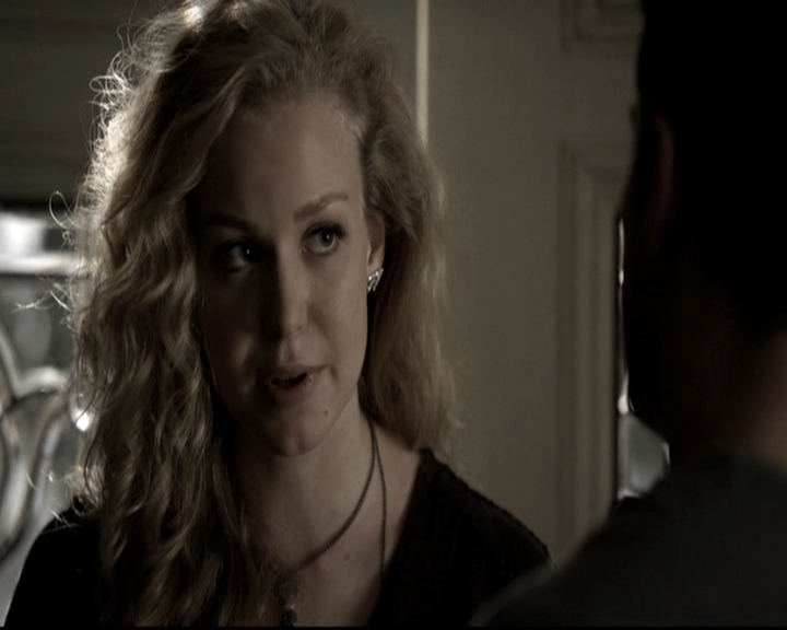 VampireDiariesWorld-dot-nl_6x09IAlone0284.jpg