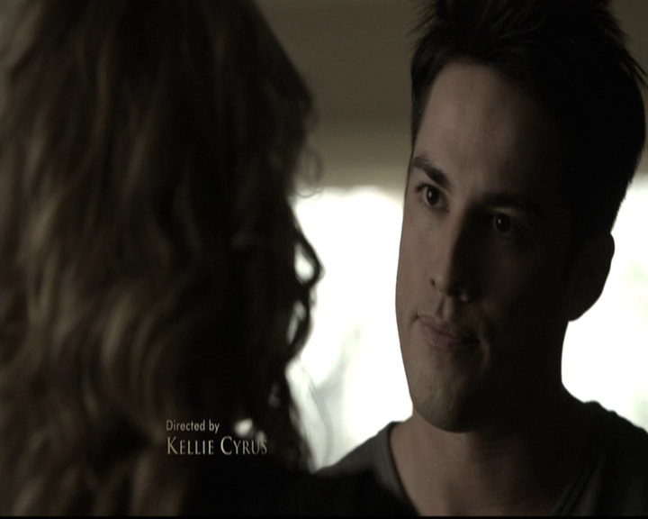 VampireDiariesWorld-dot-nl_6x09IAlone0313.jpg