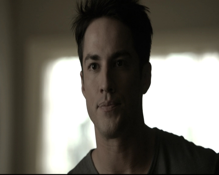 VampireDiariesWorld-dot-nl_6x09IAlone0335.jpg