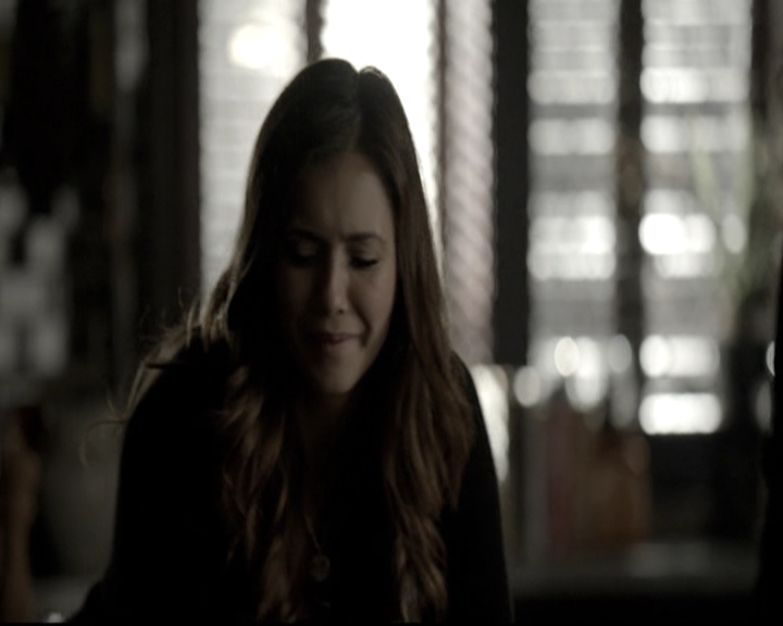 VampireDiariesWorld-dot-nl_6x09IAlone0869.jpg