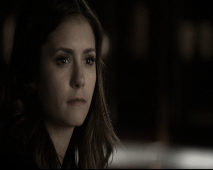 VampireDiariesWorld-dot-nl_6x09IAlone1148.jpg