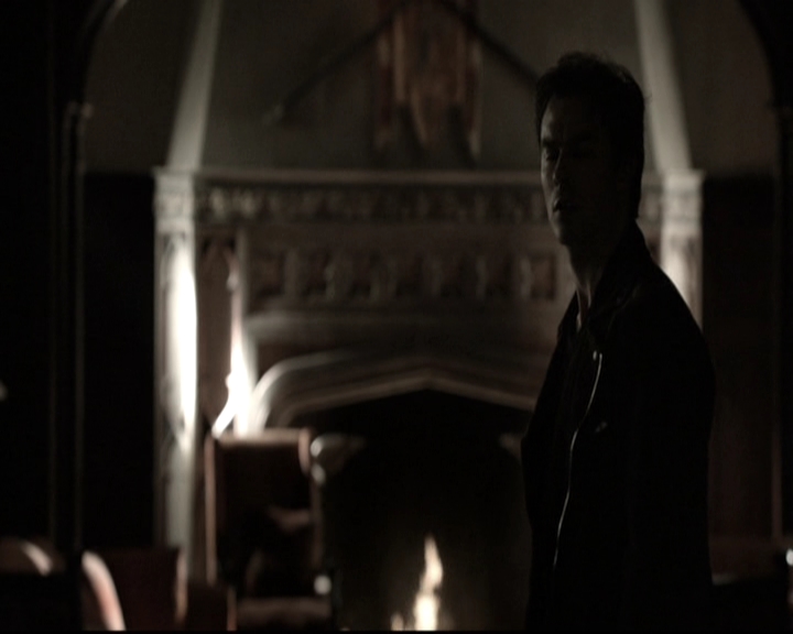 VampireDiariesWorld-dot-nl_6x09IAlone1180.jpg
