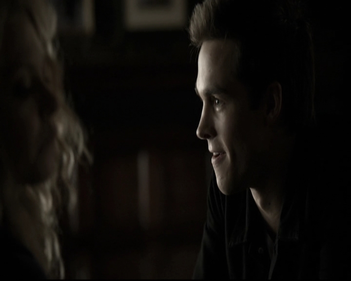 VampireDiariesWorld-dot-nl_6x09IAlone1306.jpg