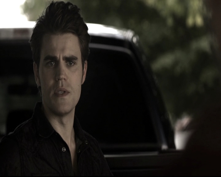 VampireDiariesWorld-dot-nl_6x09IAlone2000.jpg
