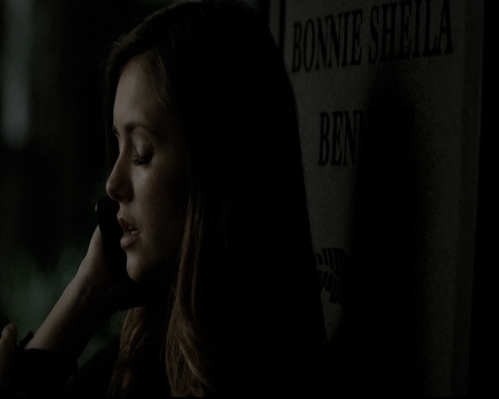 VampireDiariesWorld-dot-nl_6x09IAlone2057.jpg
