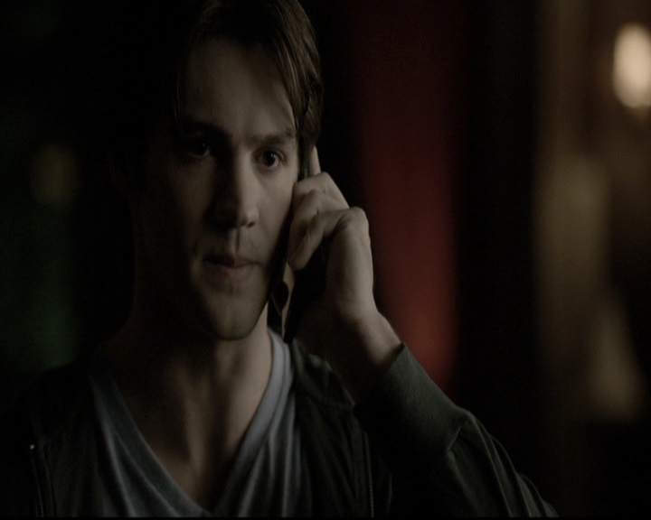 VampireDiariesWorld-dot-nl_6x09IAlone2066.jpg