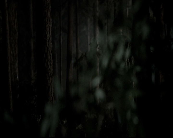 VampireDiariesWorld-dot-nl_6x09IAlone2097.jpg