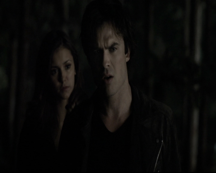 VampireDiariesWorld-dot-nl_6x09IAlone2146.jpg