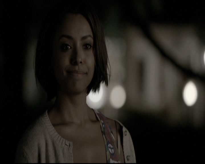 VampireDiariesWorld-dot-nl_6x09IAlone2186.jpg