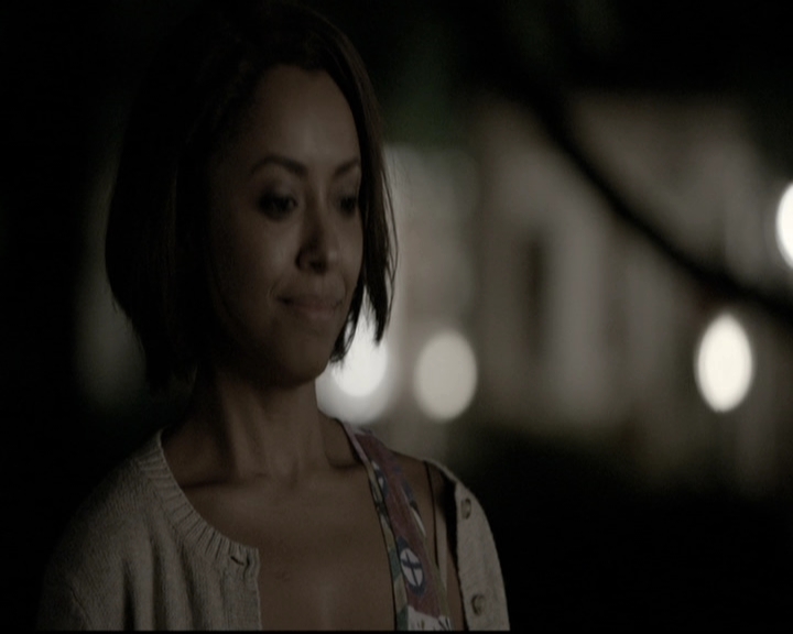 VampireDiariesWorld-dot-nl_6x09IAlone2188.jpg