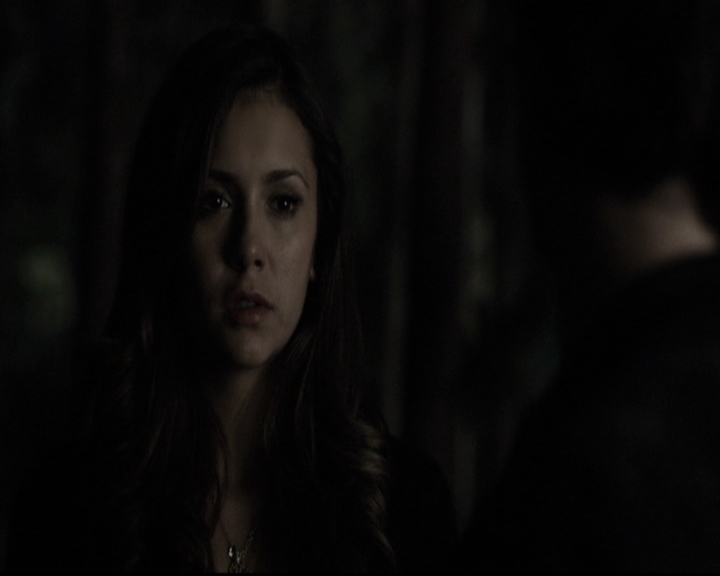 VampireDiariesWorld-dot-nl_6x09IAlone2192.jpg
