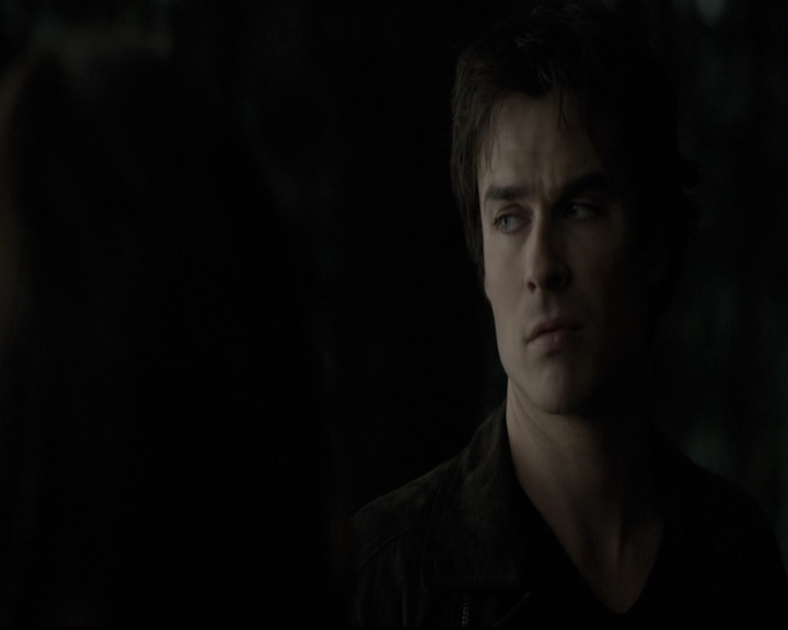 VampireDiariesWorld-dot-nl_6x09IAlone2193.jpg