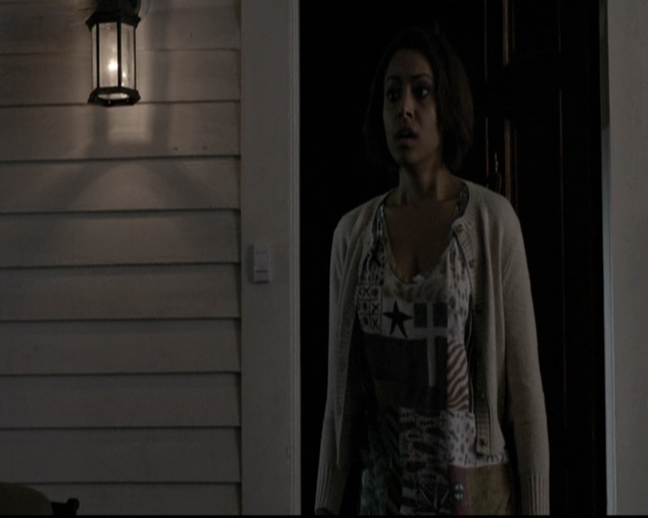 VampireDiariesWorld-dot-nl_6x09IAlone2199.jpg