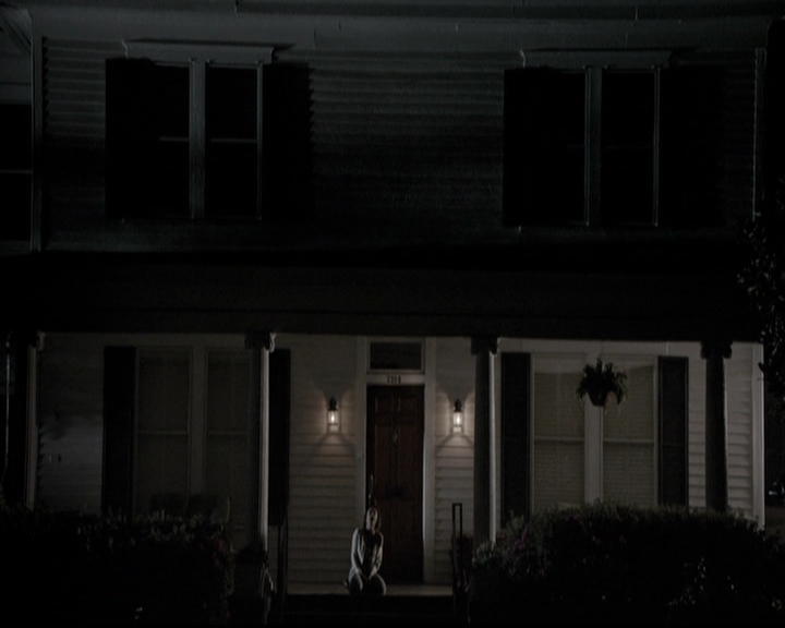 VampireDiariesWorld-dot-nl_6x09IAlone2213.jpg