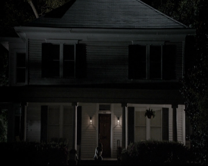VampireDiariesWorld-dot-nl_6x09IAlone2219.jpg