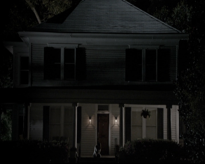VampireDiariesWorld-dot-nl_6x09IAlone2221.jpg