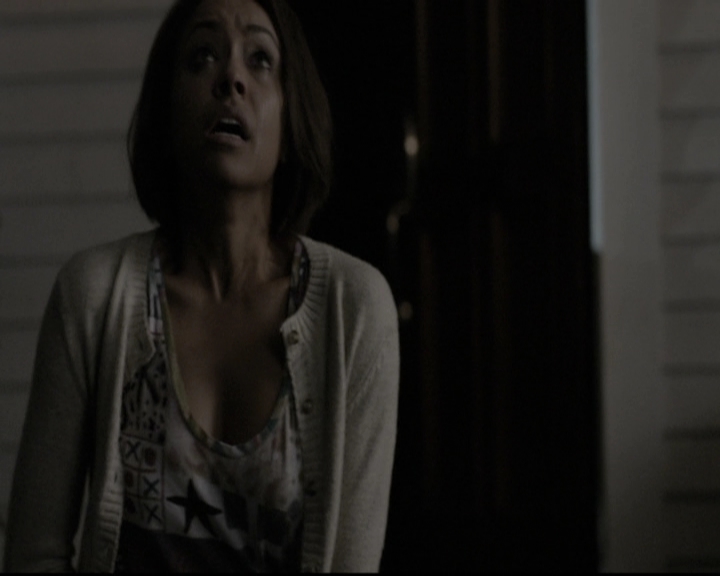 VampireDiariesWorld-dot-nl_6x09IAlone2225.jpg