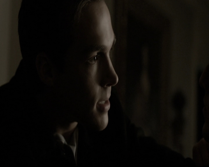 VampireDiariesWorld-dot-nl_6x09IAlone2247.jpg