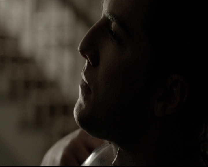 VampireDiariesWorld-dot-nl_6x09IAlone2248.jpg
