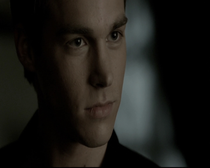 VampireDiariesWorld-dot-nl_6x09IAlone2265.jpg