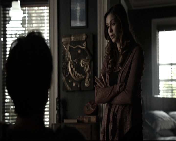 VampireDiariesWorld-dot-nl_6x10ChristmasThroughYourEyes0271.jpg