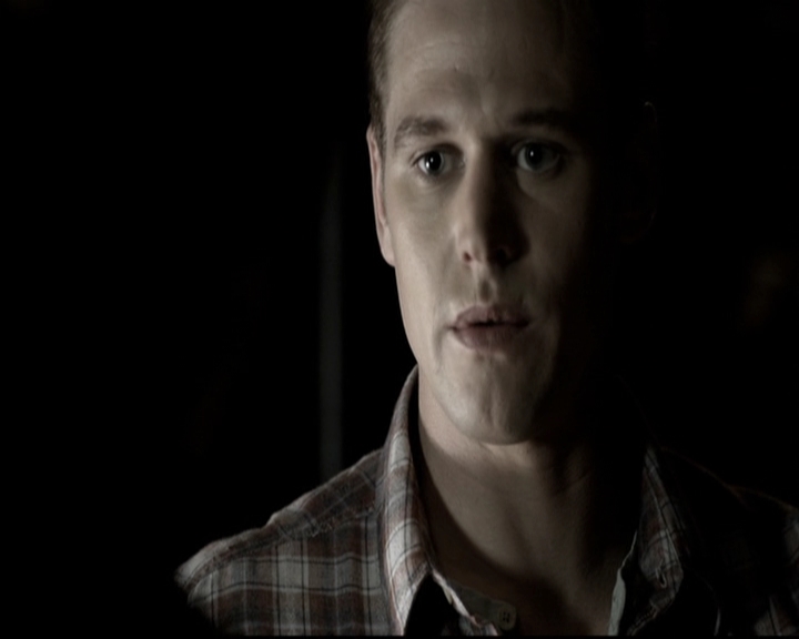 VampireDiariesWorld-dot-nl_6x10ChristmasThroughYourEyes0332.jpg