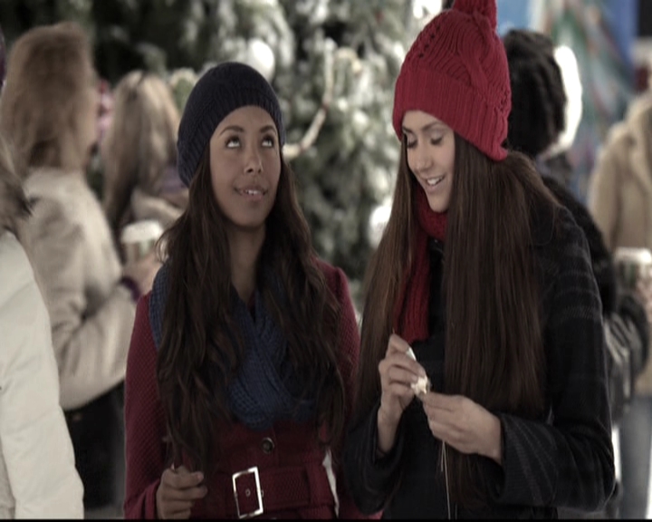 VampireDiariesWorld-dot-nl_6x10ChristmasThroughYourEyes0524.jpg