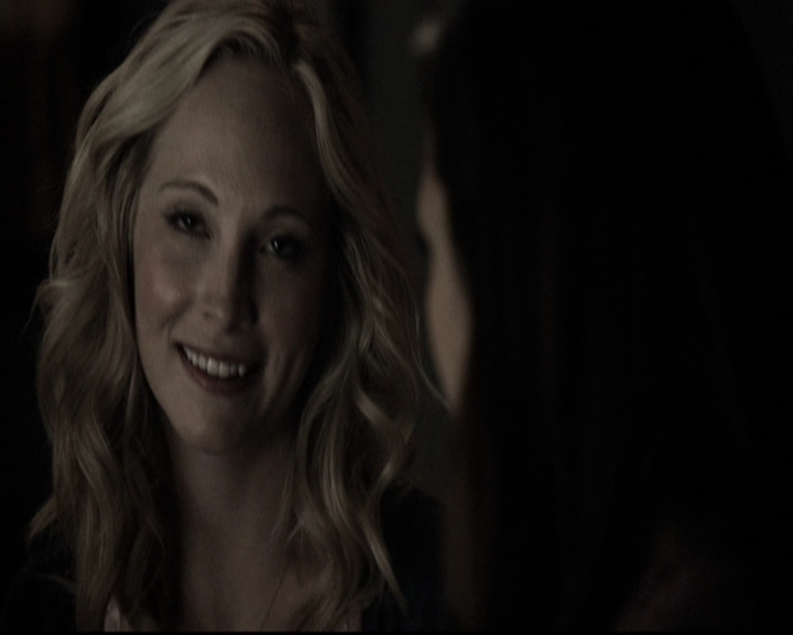 VampireDiariesWorld-dot-nl_6x10ChristmasThroughYourEyes0798.jpg