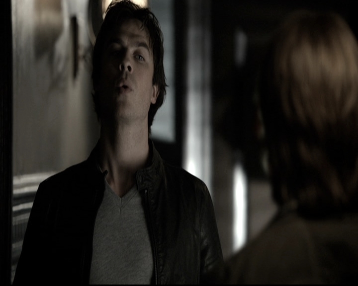 VampireDiariesWorld-dot-nl_6x10ChristmasThroughYourEyes0828.jpg