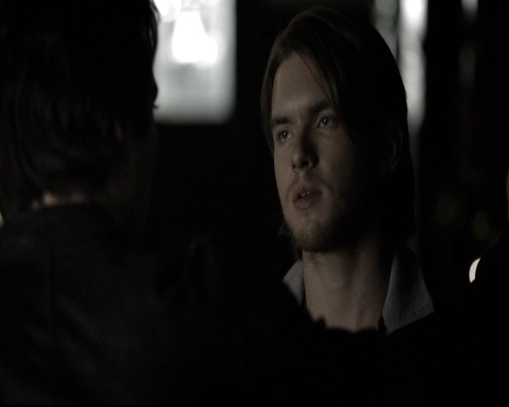 VampireDiariesWorld-dot-nl_6x10ChristmasThroughYourEyes0850.jpg
