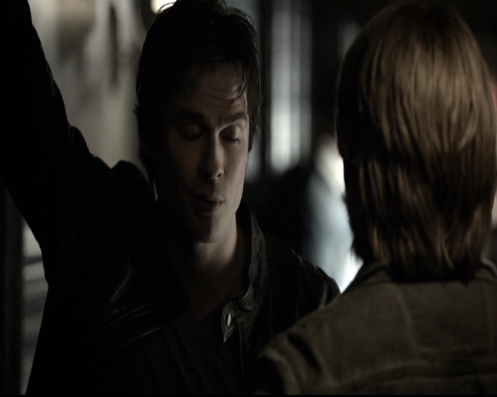 VampireDiariesWorld-dot-nl_6x10ChristmasThroughYourEyes0851.jpg