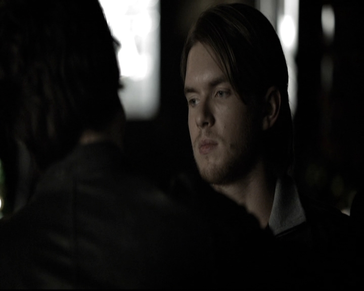 VampireDiariesWorld-dot-nl_6x10ChristmasThroughYourEyes0853.jpg