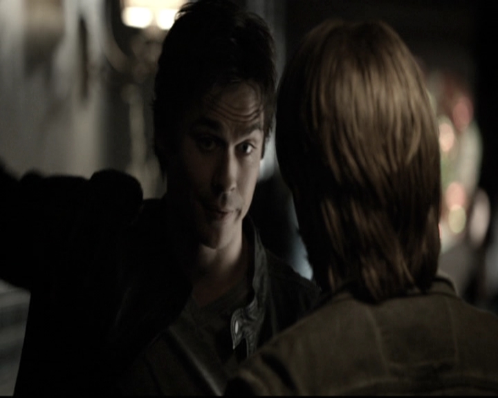 VampireDiariesWorld-dot-nl_6x10ChristmasThroughYourEyes0859.jpg