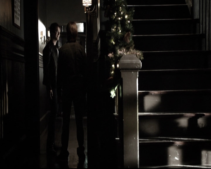 VampireDiariesWorld-dot-nl_6x10ChristmasThroughYourEyes0862.jpg