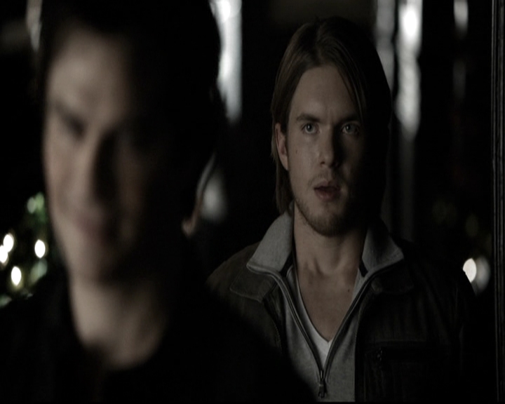 VampireDiariesWorld-dot-nl_6x10ChristmasThroughYourEyes0864.jpg