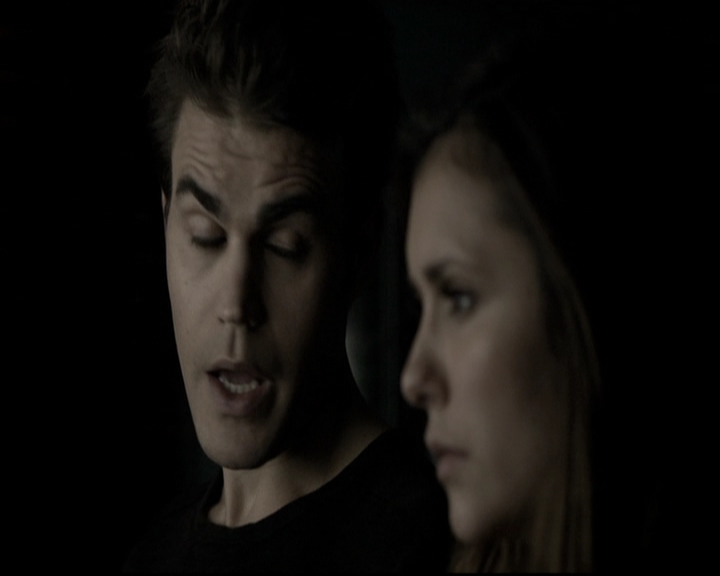 VampireDiariesWorld-dot-nl_6x10ChristmasThroughYourEyes0957.jpg