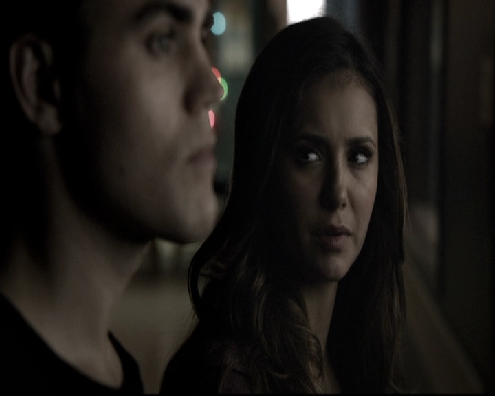 VampireDiariesWorld-dot-nl_6x10ChristmasThroughYourEyes0960.jpg