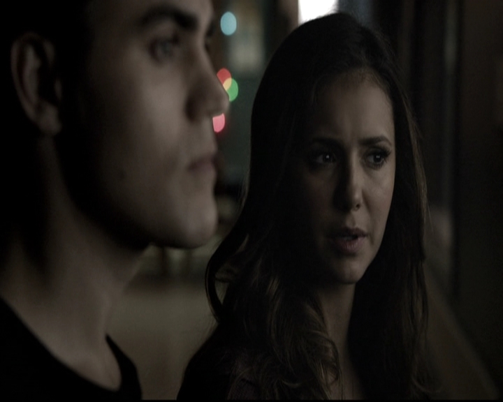 VampireDiariesWorld-dot-nl_6x10ChristmasThroughYourEyes0961.jpg