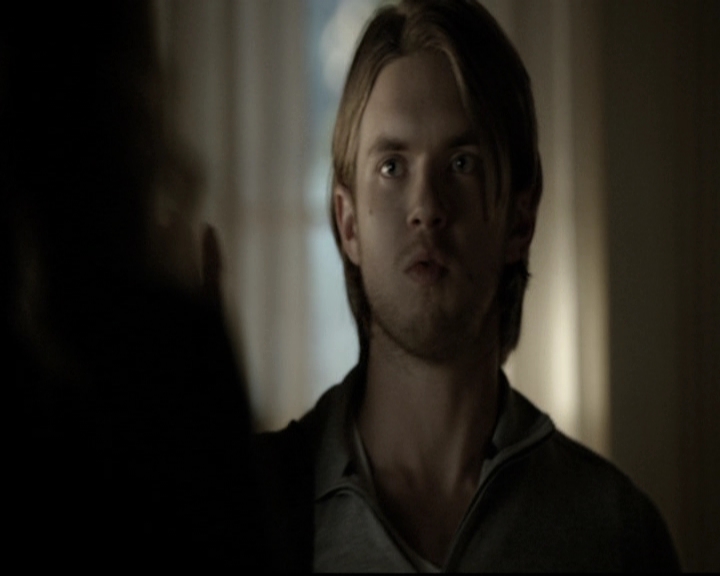 VampireDiariesWorld-dot-nl_6x10ChristmasThroughYourEyes1360.jpg
