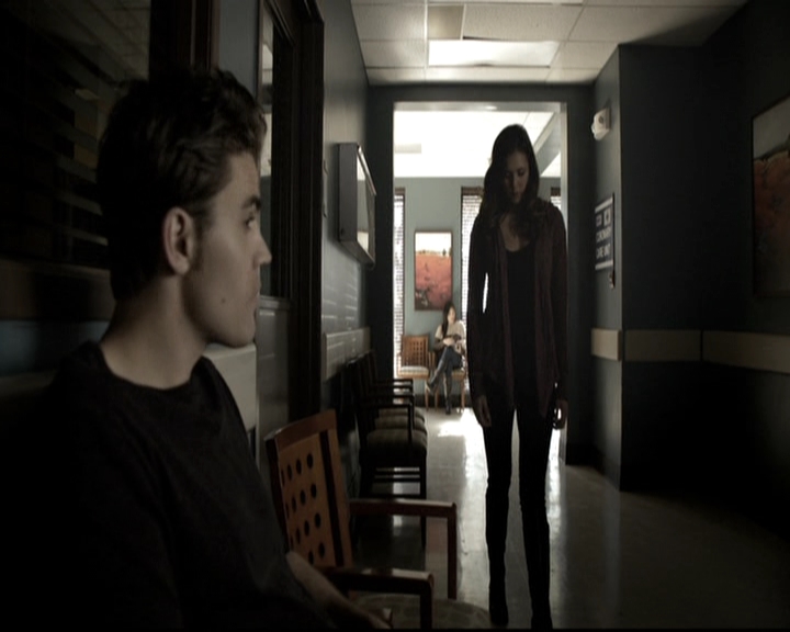 VampireDiariesWorld-dot-nl_6x10ChristmasThroughYourEyes1369.jpg