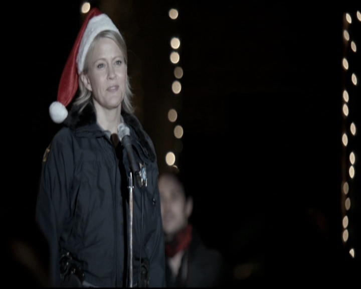 VampireDiariesWorld-dot-nl_6x10ChristmasThroughYourEyes1609.jpg VampireDiariesWorld-dot-nl_6x10ChristmasThroughYourEyes1609.jpg