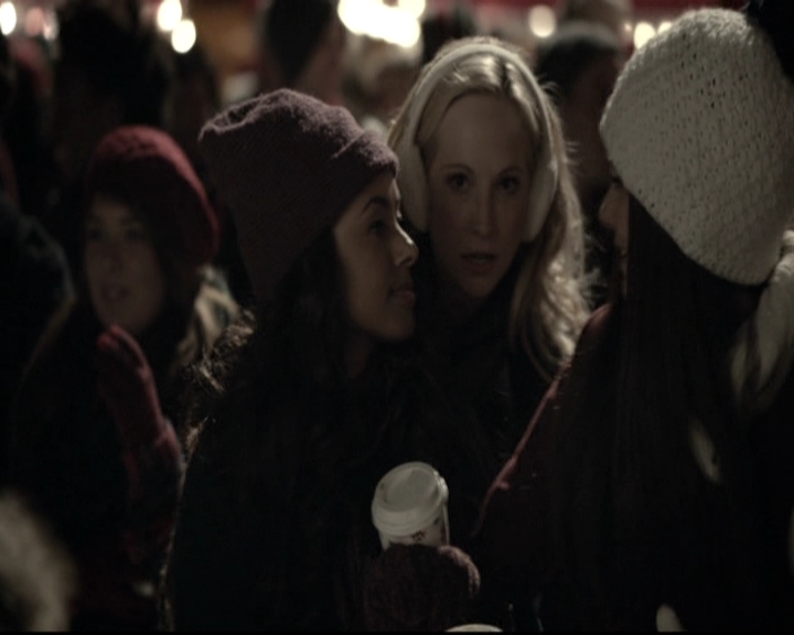 VampireDiariesWorld-dot-nl_6x10ChristmasThroughYourEyes1615.jpg VampireDiariesWorld-dot-nl_6x10ChristmasThroughYourEyes1615.jpg