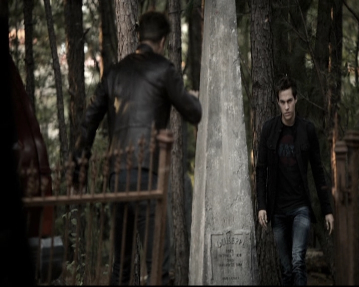 VampireDiariesWorld-dot-nl_6x10ChristmasThroughYourEyes1810.jpg