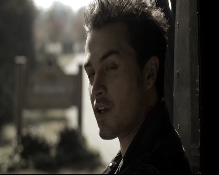 VampireDiariesWorld-dot-nl_6x10ChristmasThroughYourEyes1862.jpg