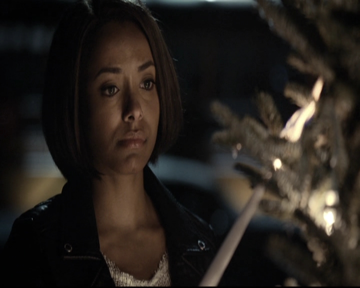 VampireDiariesWorld-dot-nl_6x10ChristmasThroughYourEyes2060.jpg VampireDiariesWorld-dot-nl_6x10ChristmasThroughYourEyes2060.jpg